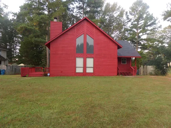 6000 Dalton Rd, Fayetteville, NC 28314