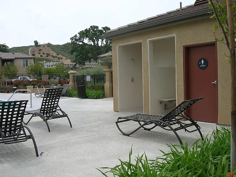25557 Huxley Dr — Photo 11