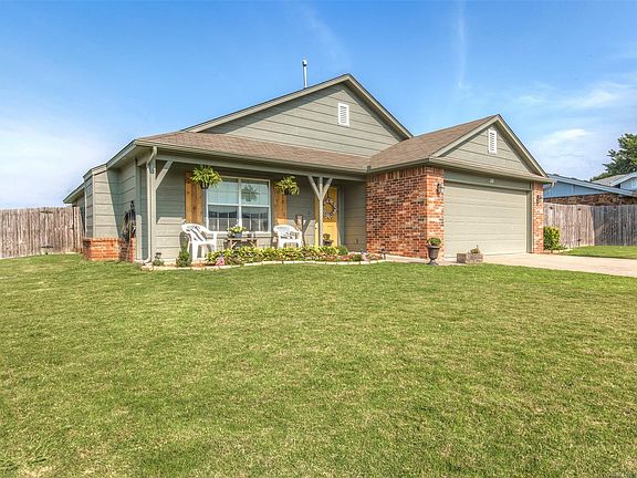 4th image of 110 Dp Newman Cir