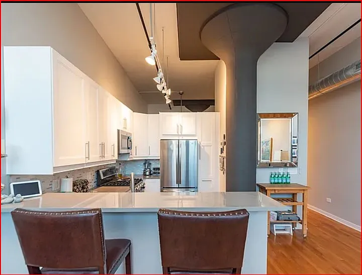 1224 W Van Buren St — Photo 2