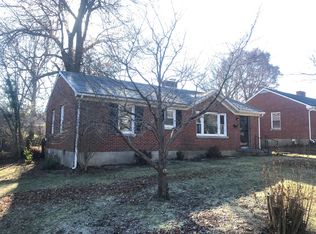 186 Saint James Dr, Lexington, KY 40502