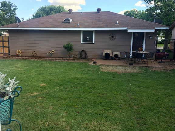 3rd image of 3006 McGaha Ave