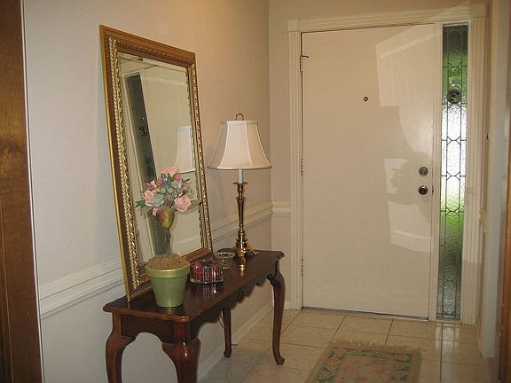 4th image of 12214 Normont Dr