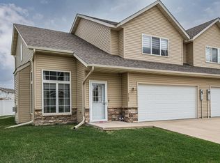 5193 Weatherstone Dr NW, Rochester, MN 55901