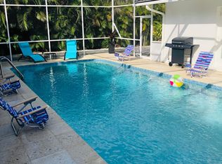 4232 Worcester Rd, Sarasota, FL 34231