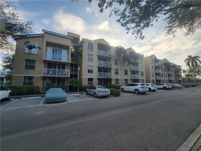 649 E Sheridan St #210, Dania Beach, FL, 33004