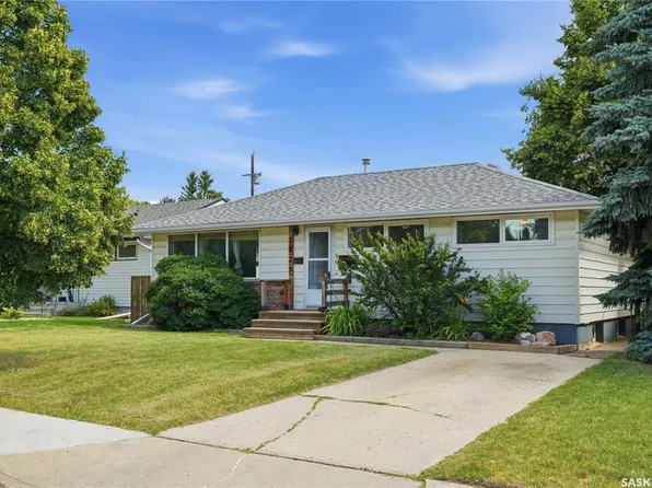 2325 Dufferin AVENUE, Saskatoon, SK S7J 1C1