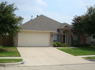 5440 Glen Canyon Rd, Fort Worth, TX 76137