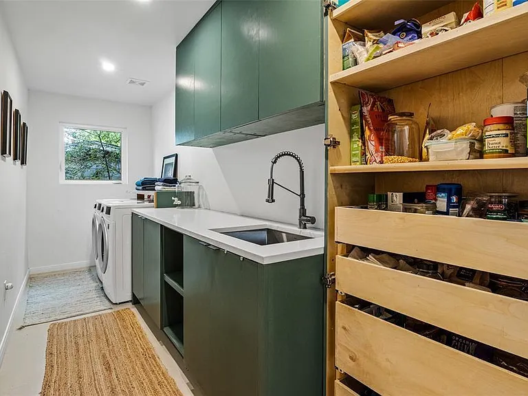 1809 Sylvan Dr — Photo 22