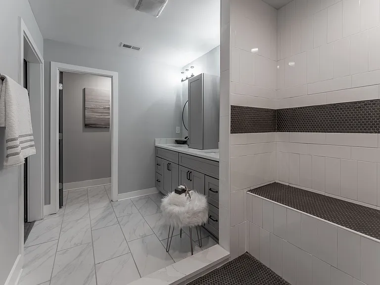 176 Stanhope Cir NW — Photo 32