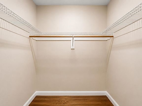 4th image of 16 Fisk St #1