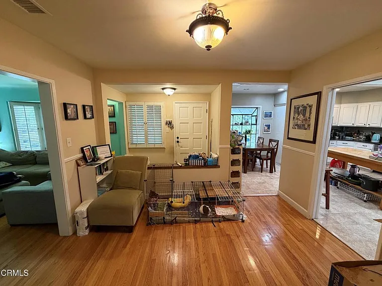 4943 Collis Ave — Photo 9