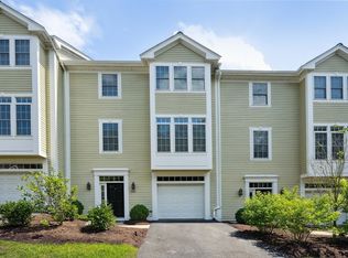 931 Lagrange St #931, West Roxbury, MA 02132