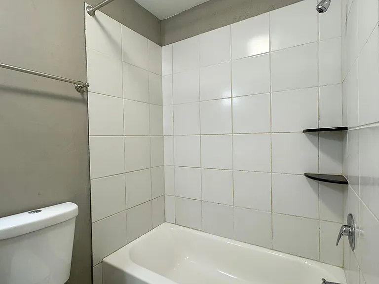 Apartment Units in Downtown, Baltimore, MD! — Photo 9