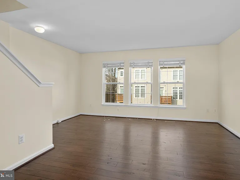 4384 Sutler Hill Sq — Photo 21