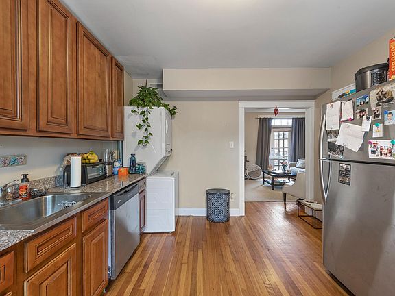 5th image of 2622 S Kingshighway Blvd APT 3W
