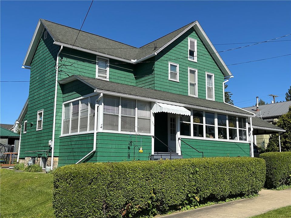 1st image of 629 Dawson St