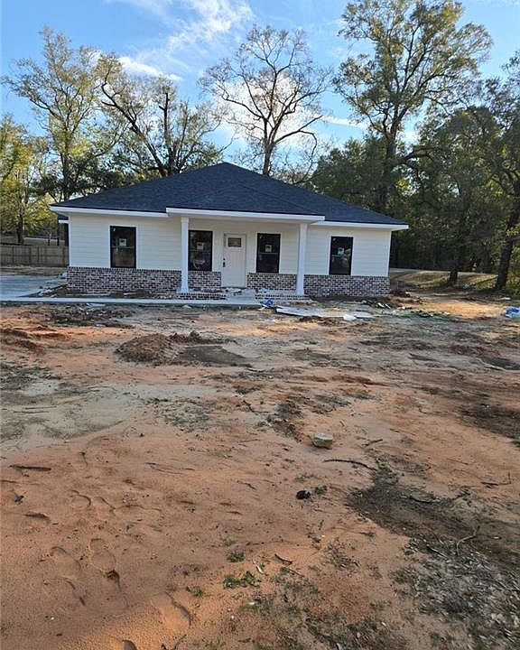 1st image of 9322 Lawshe Ave