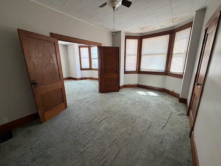 112 W Jackson St #1 — Photo 6