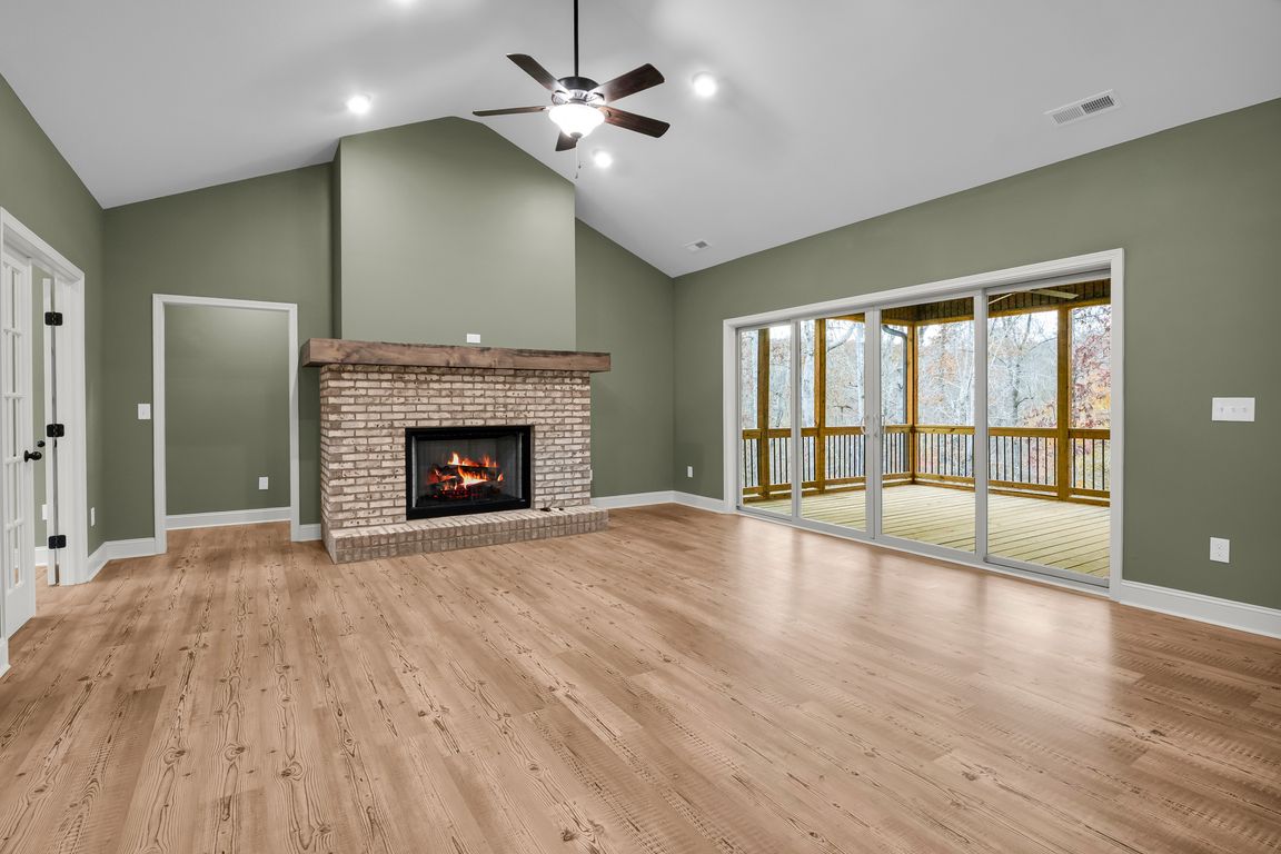 next background image