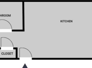 515 W 47th St APT 1B, New York, NY 10036