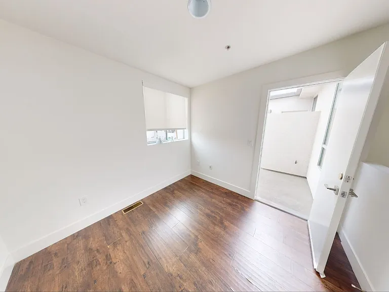 Lindblade Lofts — Photo 6