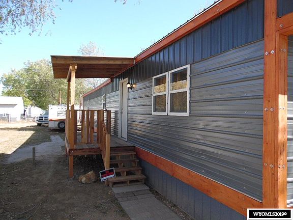 2nd image of 226 N 6th St