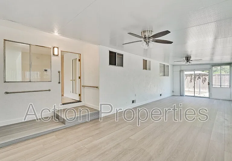 2280 Brentwood Ct — Photo 25