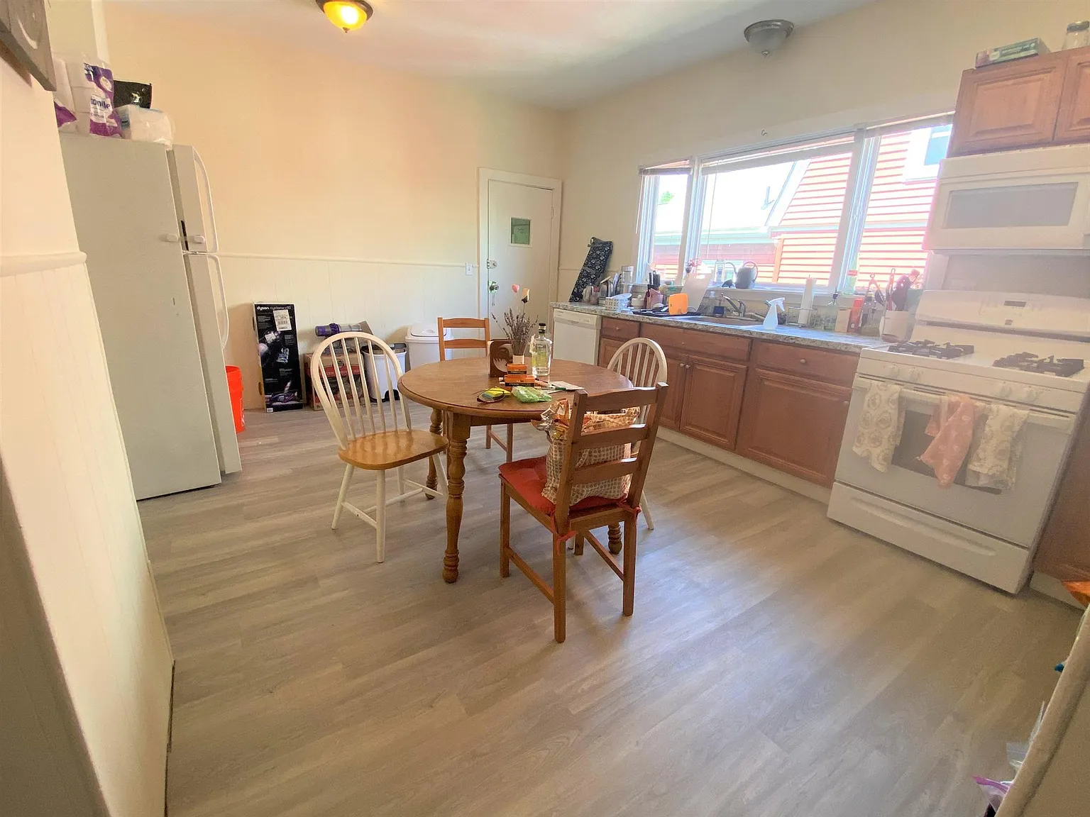 2 bed, $3,400 — Photo 3