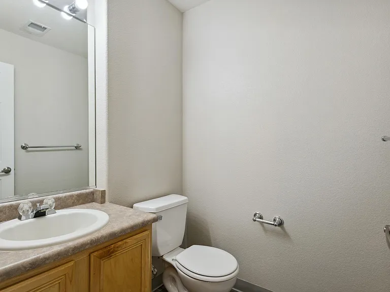 Arbor Garden Townhomes — Photo 15