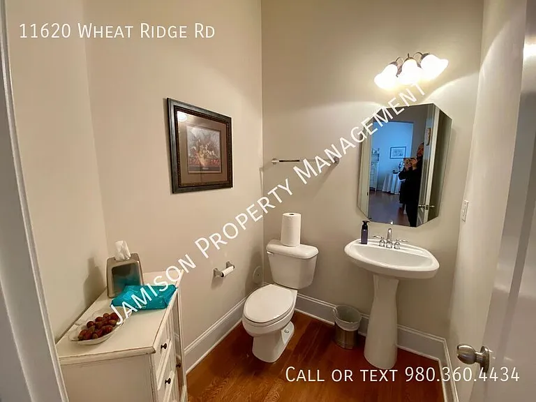 11620 Wheat Ridge Rd — Photo 18