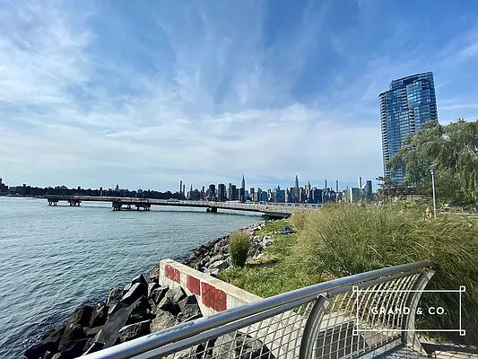 Rented by Grand & Co. | media 16