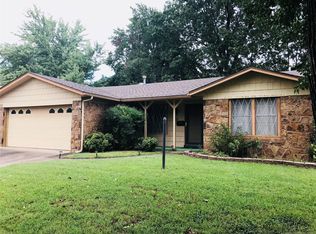 1121 Spruce Ct, Pryor, OK 74361