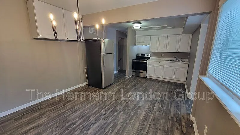 4 bed, 1.5 bath, 1736 sqft, $1,650 — Photo 4