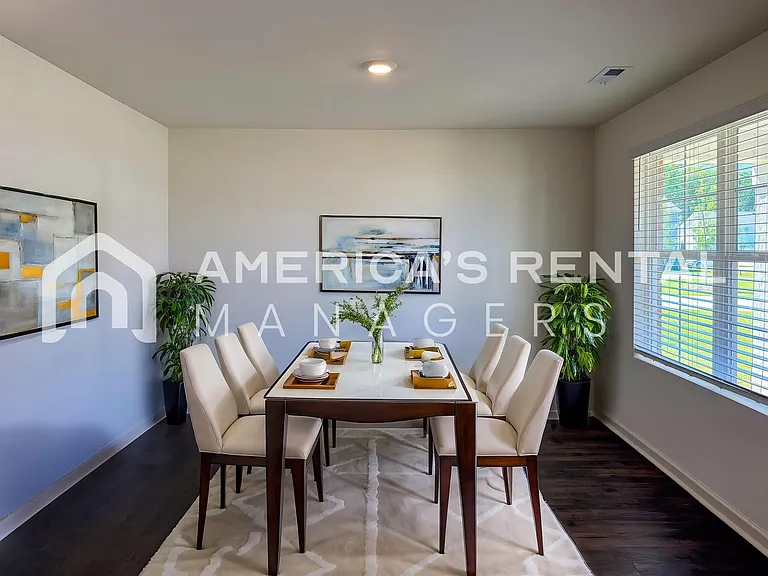 17970 April Leigh Cir — Photo 8