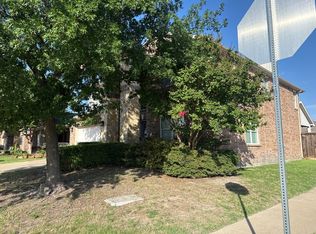 1100 Mule Deer Rd, Forney, TX 75126