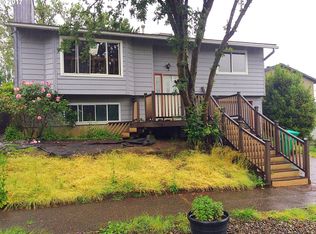 7535 SE Clay St, Portland, OR 97215