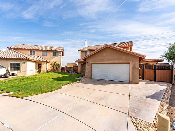 4th image of 2301 Victoria Ct