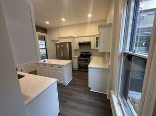 81 Warren St #1, Columbus, OH 43215