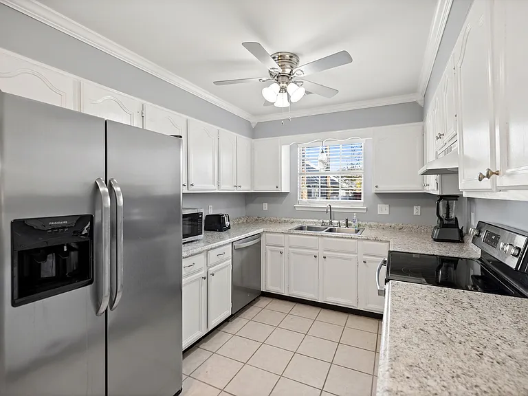 31 Bay Walk Ct — Photo 30