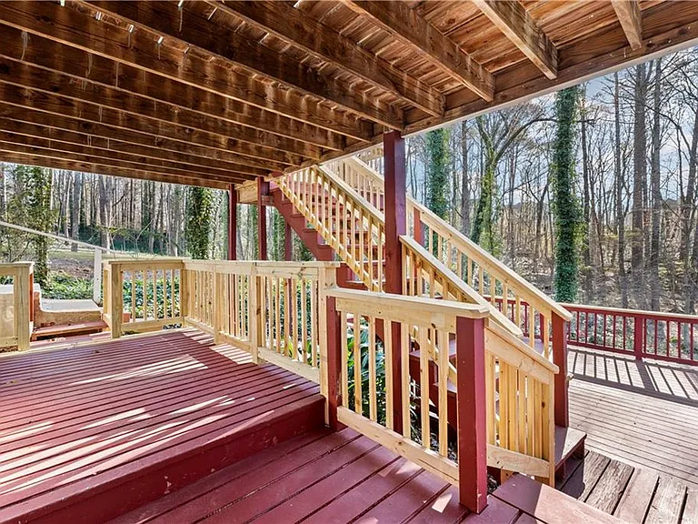 4336 Fox Creek Dr — Photo 6