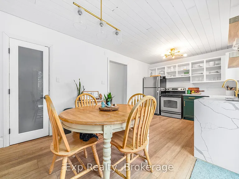 297 Victoria Ave #A — Photo 9