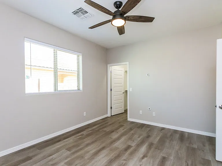 878 W Ayrshire Trl — Photo 12