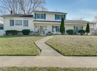 34 Thorne Pl, Middletown, NJ 07748