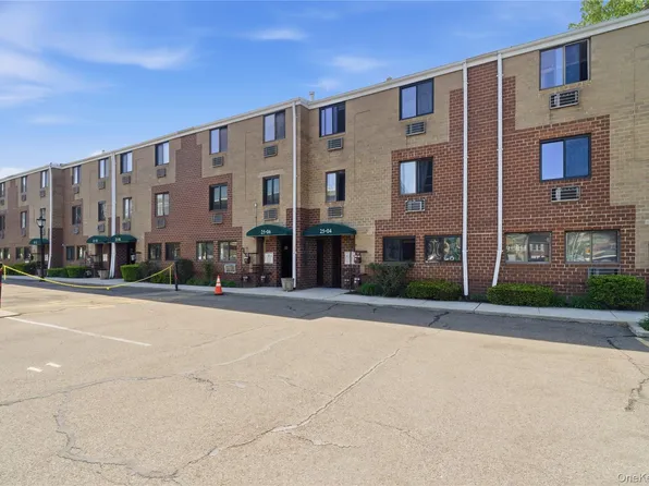2506 120th Street #1, Flushing, NY 11354