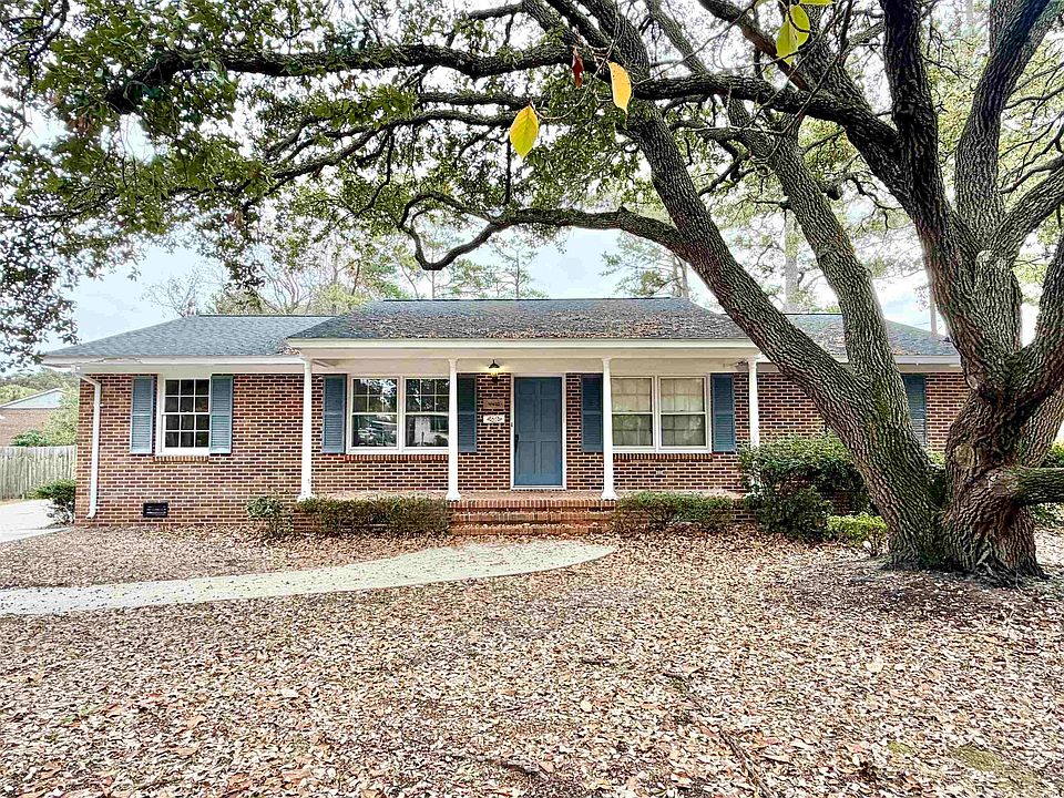 1st image of 4410 Pine Lake Dr.