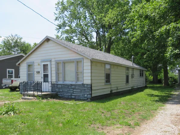 257 S Miami Ave, Marshall, MO 65340