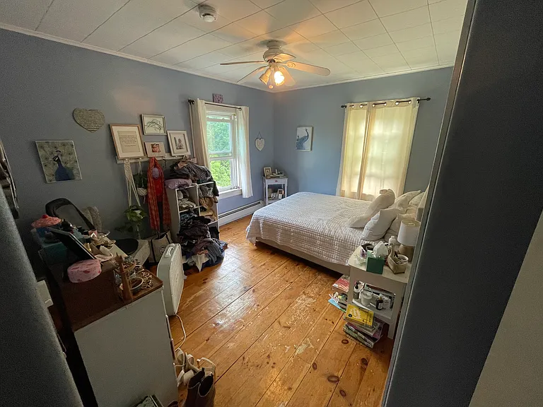 629 Main St #B — Photo 8