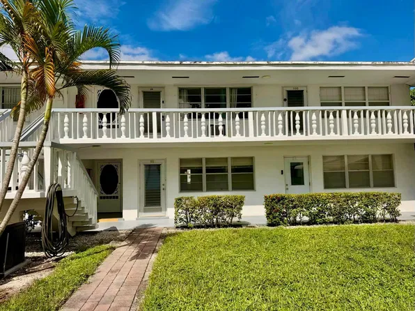 99 Andover #D, West Palm Beach, FL 33417
