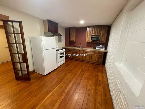 2nd image of 260 Petaluma Blvd N #N